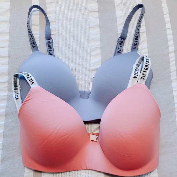 Victoria's Secret Tops - T-shirt Lightly Lined Wireless Bra Bundle